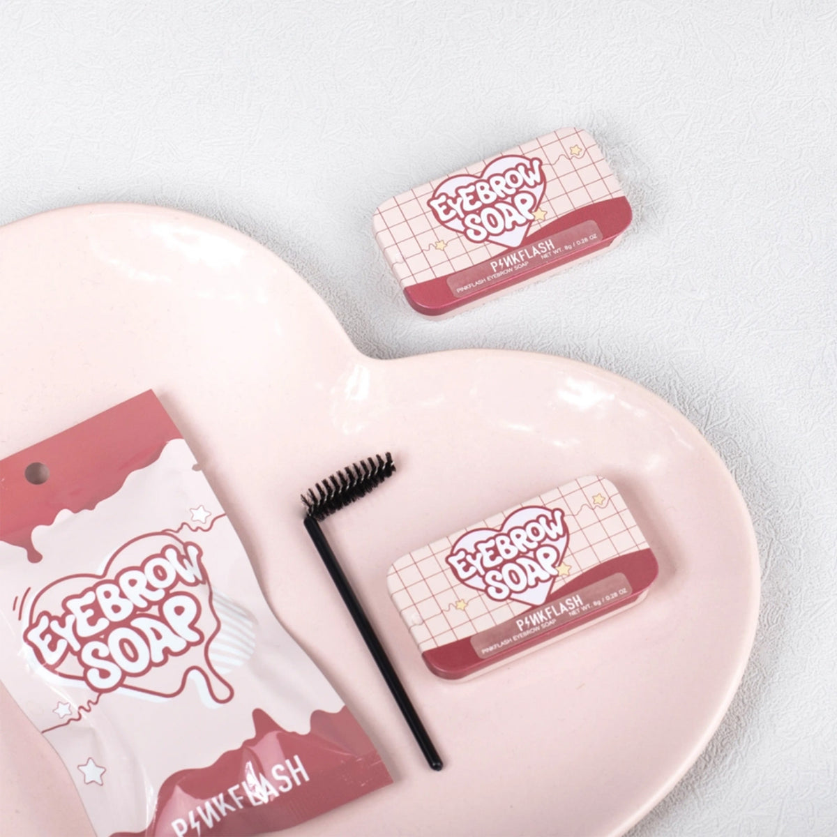 بينك فلاش صابونة جل لتثبيت الحواجب – 8 جرام